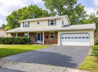 46 Kimberly Anne Dr, Rochester, NY 14606