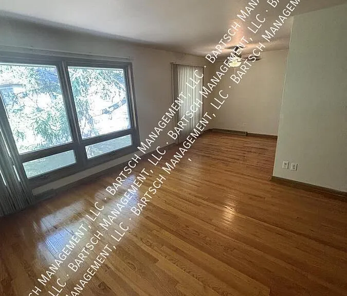 13200 W Bluemound Rd #8 — Photo 6