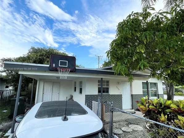 3544 SW 12th Ct, Fort Lauderdale, FL 33312