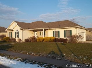 4432 Venetian Dr, Springfield, IL 62703