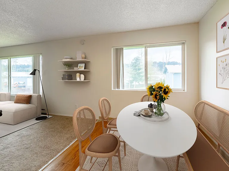 Chehalis Avenue Apartments — Photo 3