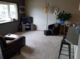 417 W R St, Ogallala, NE 69153