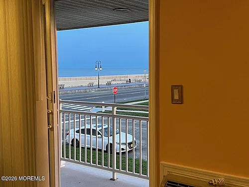 205 Ocean Ave #8 Photo 1