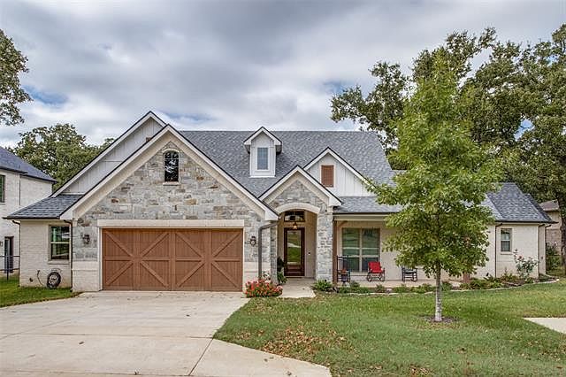 1st image of 115 Noble Oak Ct