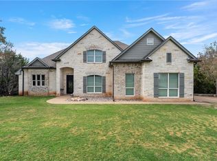 815 Whispering Oaks, China Spring, TX 76633