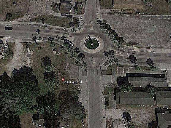 2nd image of 1501 Avenue D
