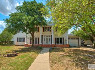 775 N Crockett St, San Benito, TX 78586