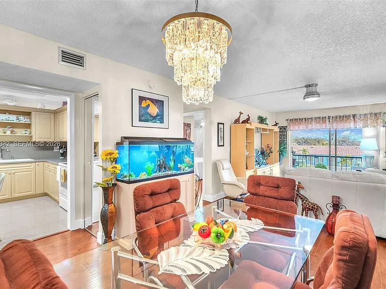 4160 Inverrary Dr #308 — Photo 7