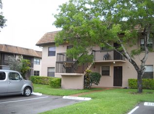 10488 NW 10th St, Pembroke Pines, FL 33026
