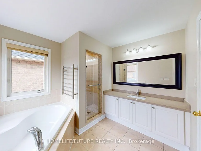 15 Ada Gdns — Photo 19