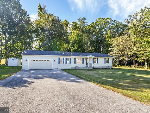 3rd image of 35775 Army Navy Dr