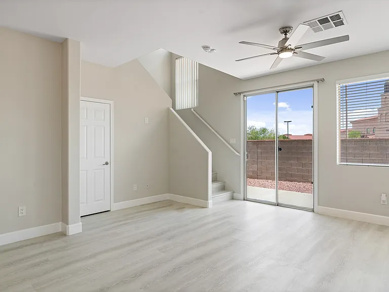 10713 Pipers Cove Ln — Photo 10