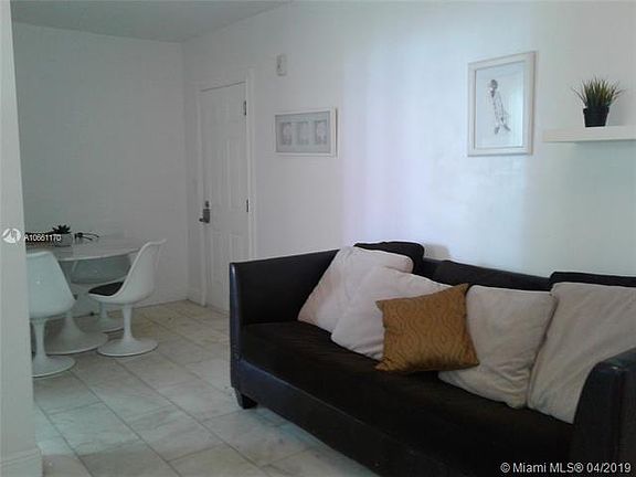 4th image of 1526 Pennsylvania Ave APT 204