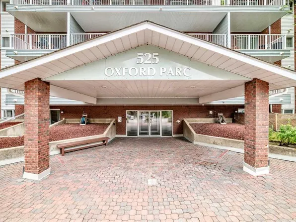 525 N 56th Ave SW #1P, Calgary, AB T2V 4Z9