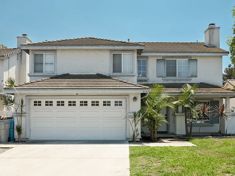 3537 Maguire Rd — Photo 1