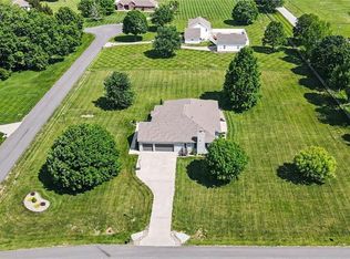 4204 SE Wingate Cir, Blue Springs, MO 64014