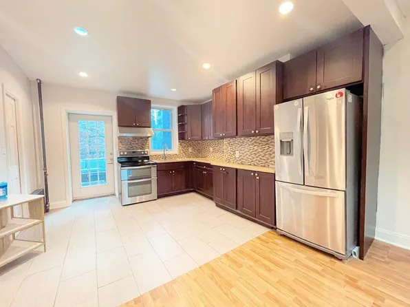 653 Sixth Avenue image 9 of 13