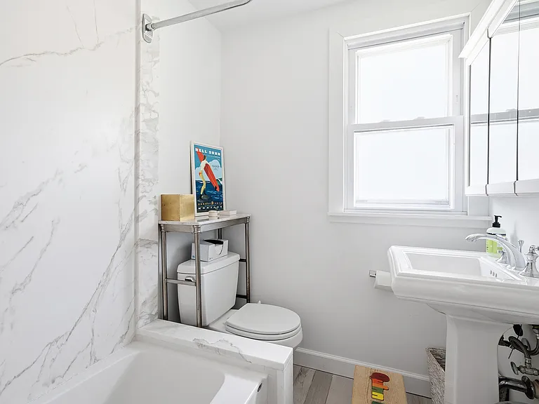 36 Dearborn Ave — Photo 16