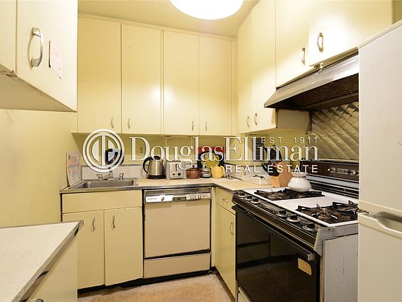 5th image of 501 E 79th St APT 2G