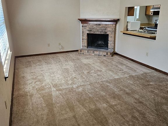 5th image of 3045 Rain Valley Cir
