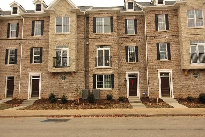 1st image of 512 Maryland Ave APT 110