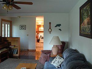 4th image of 509 Gilmore St