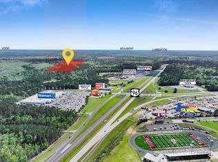 2000 Gentry Dr, Silsbee, TX 77656