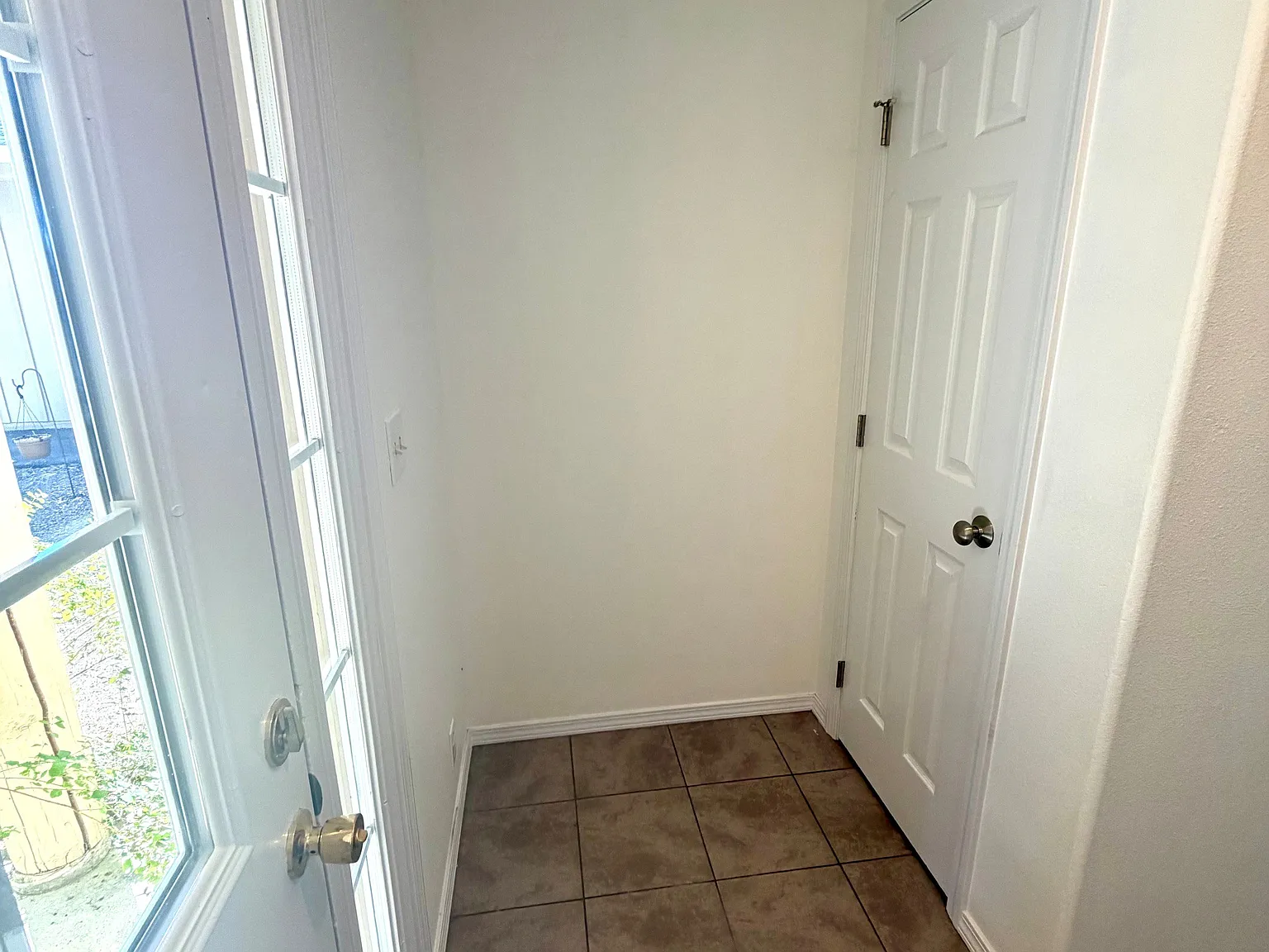3 bed, 1550 sqft, $1,850 — Photo 4