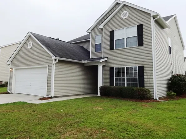 554 Holiday Dr, Summerville, SC 29483