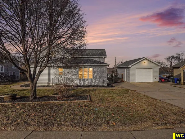 1552 Wilbur St, Blair, NE 68008