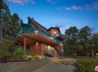 14404 Voltaire Dr, Pine Mountain Club, CA 93222