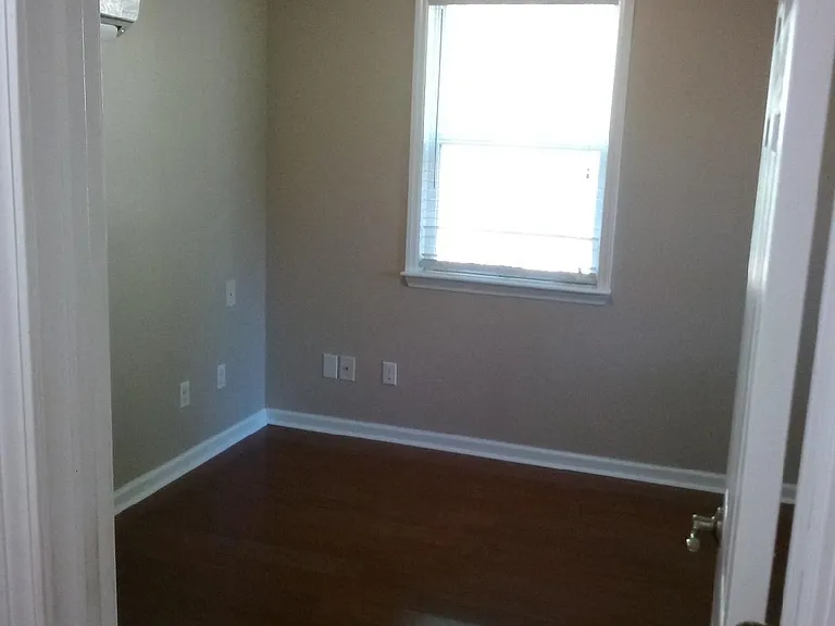 Bedroom end