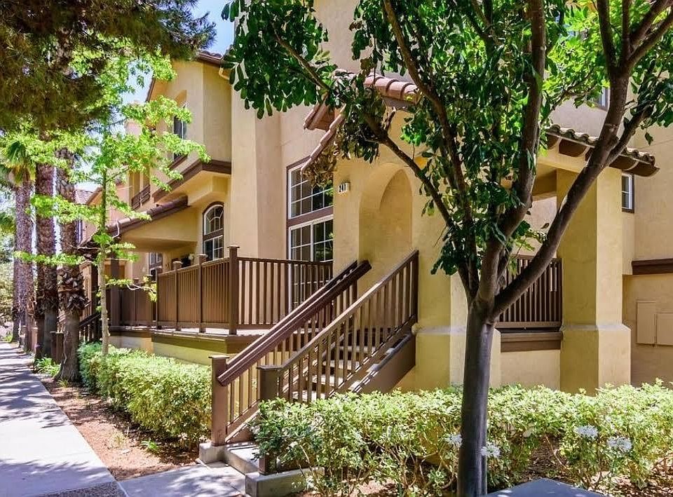 1st image of 10284 Wateridge Cir Unit 241