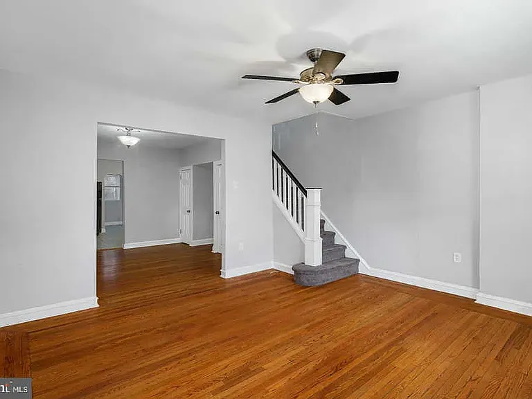 2111 Mifflin St — Photo 7