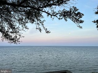 7327 B St #A, Chesapeake Beach, MD 20732