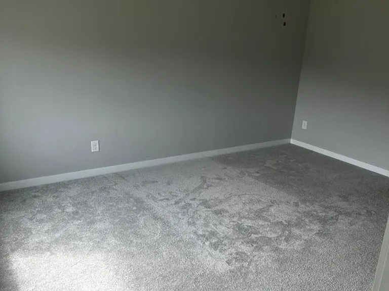 1110 Westview Dr — Photo 4