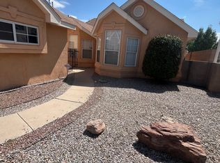 751 Avenida Pastoral NW, Los Lunas, NM 87031