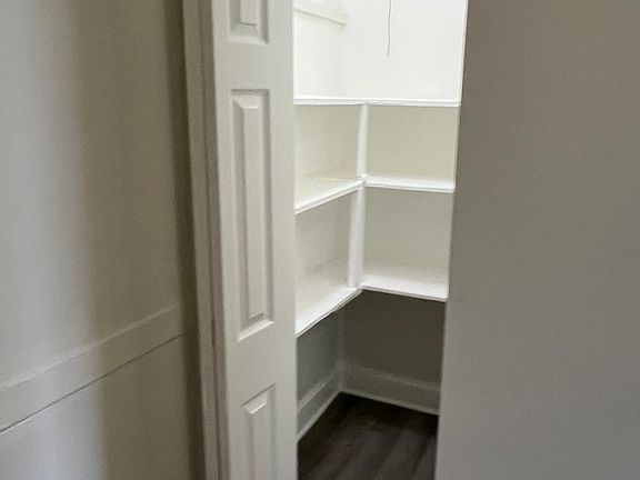 4th image of 4400 W Jackson Blvd #3W