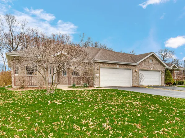 2096 Texas St, Chesterton, IN 46304