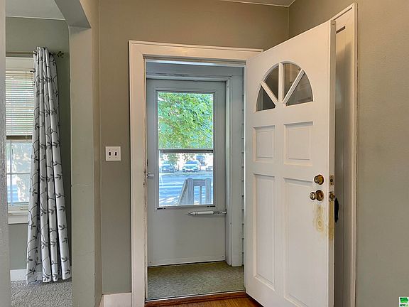 2nd image of 1029 Lake Ave