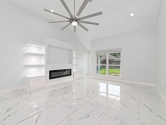 4th image of 16806 Carbridge Dr