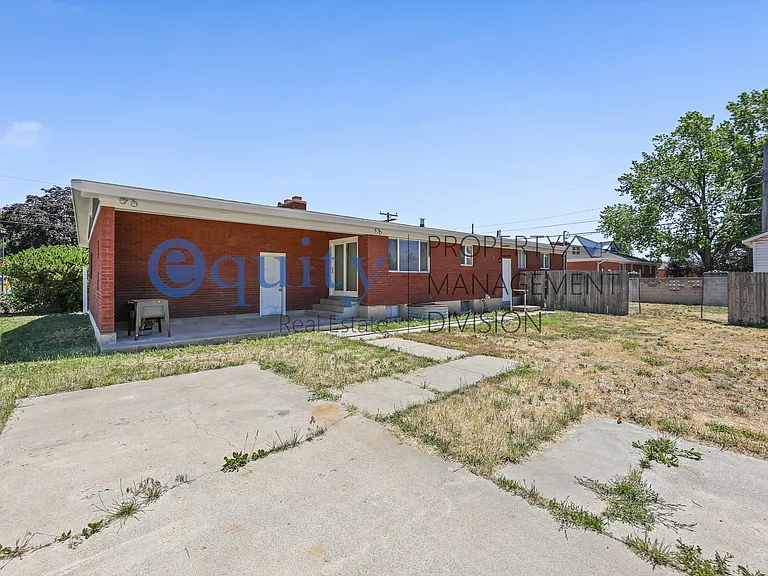 8894 S 540 E — Photo 26
