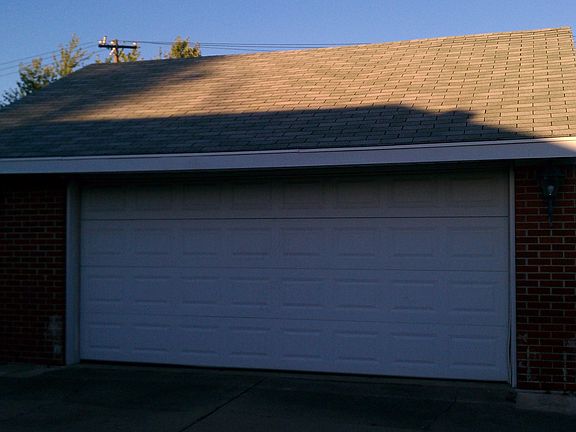2 Car Garage w/loft storage