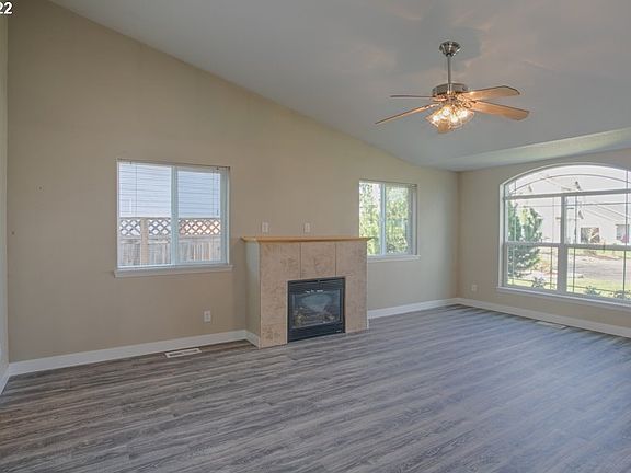 3rd image of 545 Kbel Yliniemi Ln