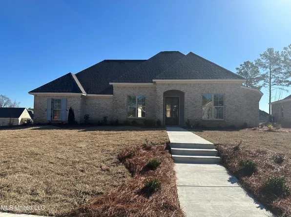 700 Kingswood Cv, Madison, MS 39110