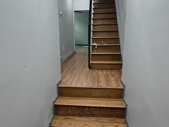 3rd image of 1629 S 17th St Floor 2