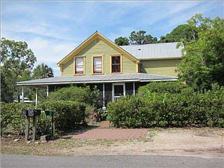 2nd image of 184 Avenue E
