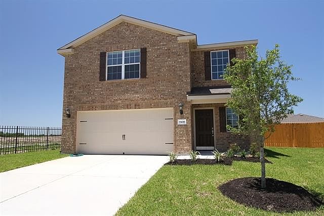 1st image of 4709 Winding Hollow Dr