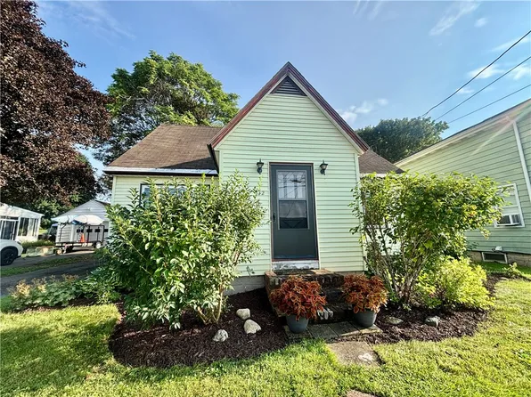 142 Perrine St, Auburn, NY 13021