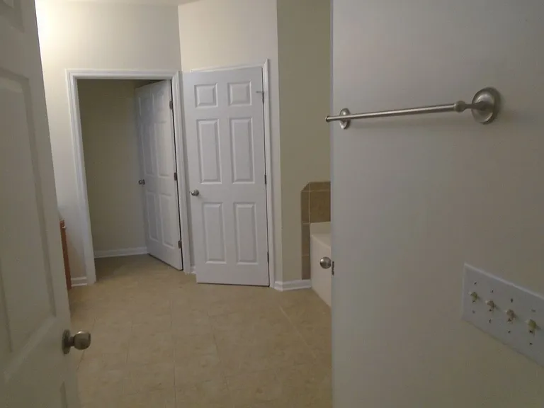 635-206 Marshtree Ln — Photo 26